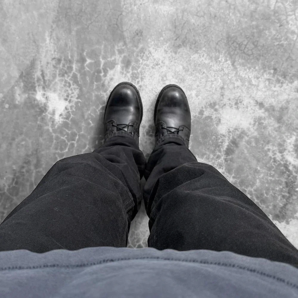 Vintage Black Leather Vibram sole chunky combat lace up moon boots 9